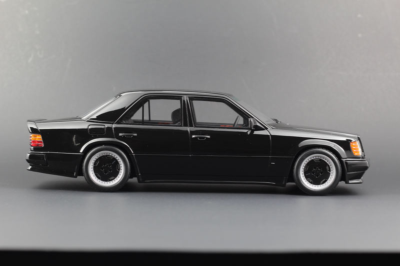 Illustration for article titled Radcast: AMG 300 E 5.6L Hammer